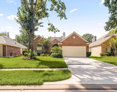 10211 Wildwood Park Lane - Photo Thumbnail 1