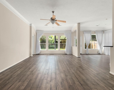 10211 Wildwood Park Lane - Photo Thumbnail 9