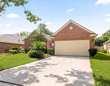 10211 Wildwood Park Lane - Photo Thumbnail 3
