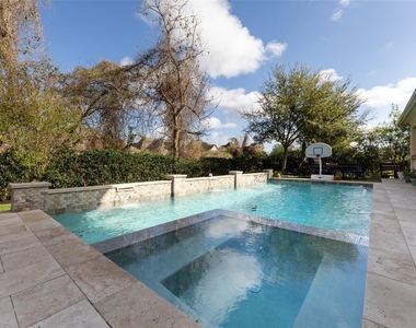 9407 Fox Bend Lane - Photo Thumbnail 21