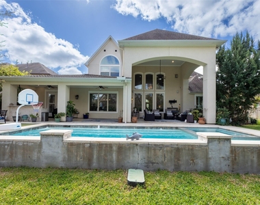 9407 Fox Bend Lane - Photo Thumbnail 25