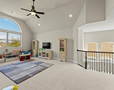 9407 Fox Bend Lane - Photo Thumbnail 19