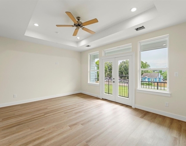 1803 Palmetto Landing Drive - Photo Thumbnail 18