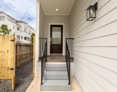 1803 Palmetto Landing Drive - Photo Thumbnail 43
