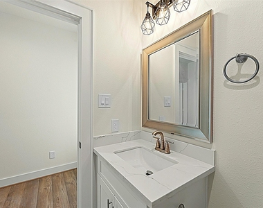 1803 Palmetto Landing Drive - Photo Thumbnail 39