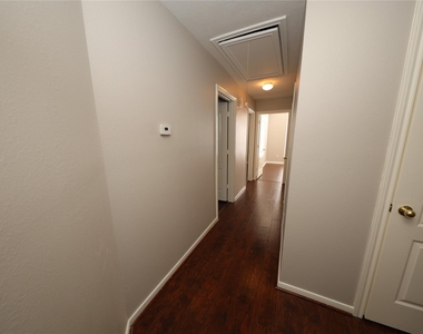 5539 Mountain Forest Drive - Photo Thumbnail 22