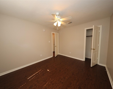 5539 Mountain Forest Drive - Photo Thumbnail 26