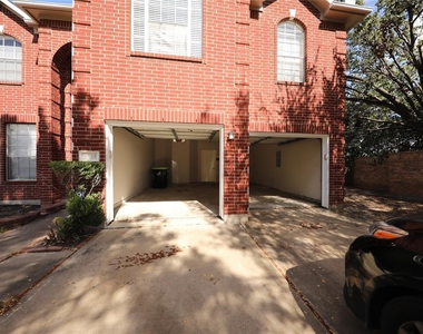 5539 Mountain Forest Drive - Photo Thumbnail 1