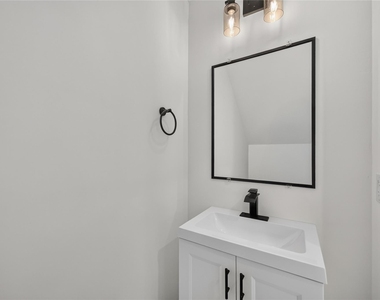 8210 Sterlingshire Street - Photo Thumbnail 8
