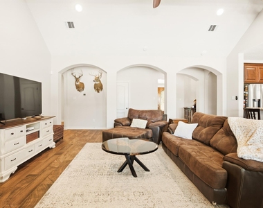 2603 River Road - Photo Thumbnail 9