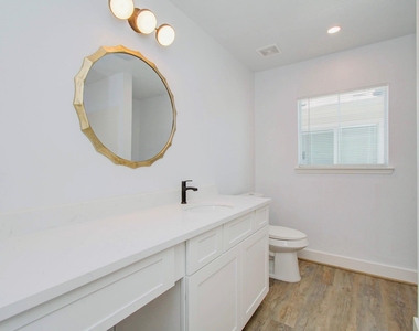 6117 Settlers Square Lane - Photo Thumbnail 37