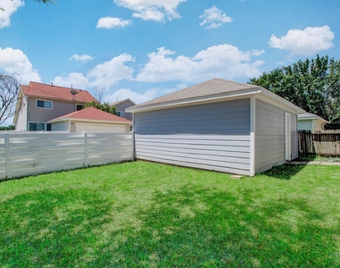 6117 Settlers Square Lane - Photo Thumbnail 42