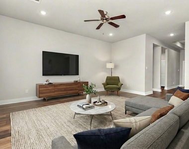10515 Moon Valley Lane - Photo Thumbnail 1