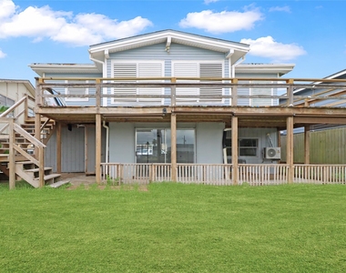 176 Barracuda Street - Photo Thumbnail 10