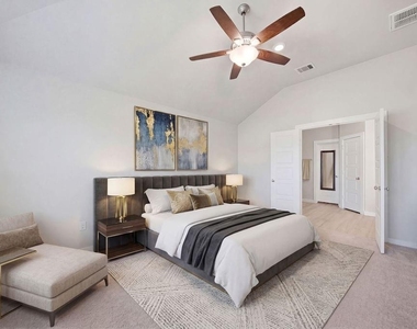 2502 Gelding Manor Drive - Photo Thumbnail 9