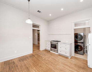 2101 Gregg Street - Photo Thumbnail 9