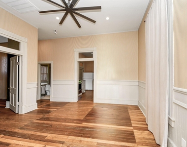 2101 Gregg Street - Photo Thumbnail 3