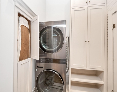 2101 Gregg Street - Photo Thumbnail 10