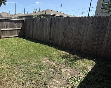 9720 Pelsey Street - Photo Thumbnail 19