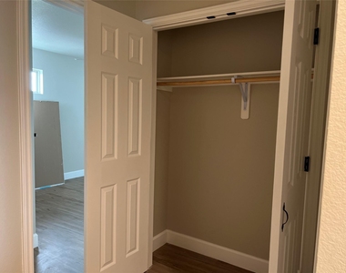 9720 Pelsey Street - Photo Thumbnail 15