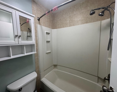 3219 Brookgreen Drive - Photo Thumbnail 2