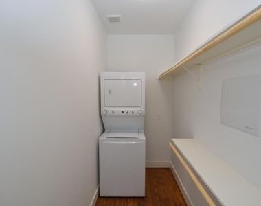 119 E 26th - Photo Thumbnail 17