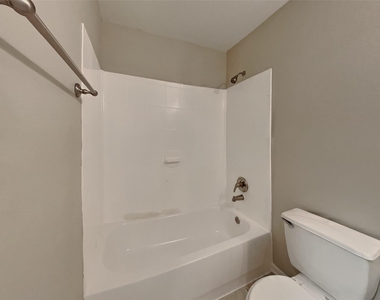 20631 Hillsdale Park Drive - Photo Thumbnail 13