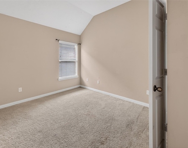 14326 Manorbier Lane - Photo Thumbnail 15
