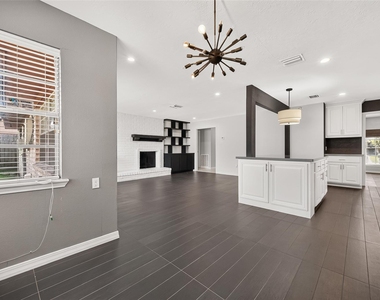 11406 High Star Drive - Photo Thumbnail 27