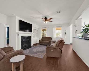 21406 Snow Goose Court - Photo Thumbnail 9