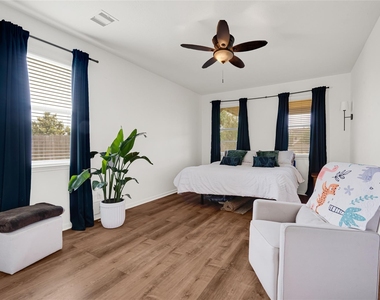 21406 Snow Goose Court - Photo Thumbnail 13
