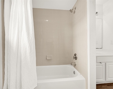 21406 Snow Goose Court - Photo Thumbnail 24