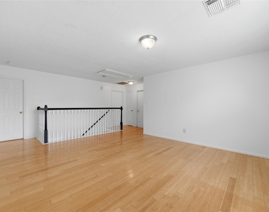 7110 Favian Court - Photo Thumbnail 28