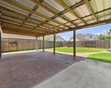 7110 Favian Court - Photo Thumbnail 4