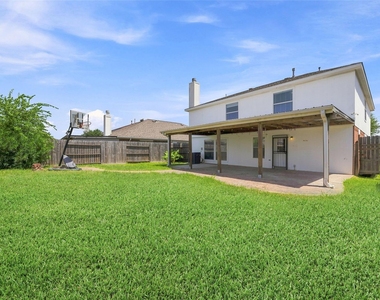 7110 Favian Court - Photo Thumbnail 5