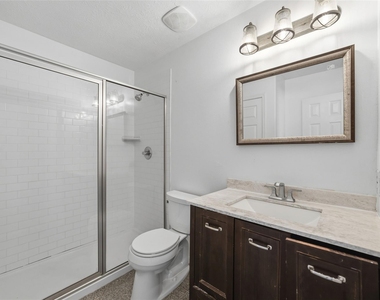 7110 Favian Court - Photo Thumbnail 27