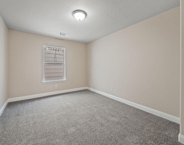 20506 Kenswick Drive - Photo Thumbnail 16