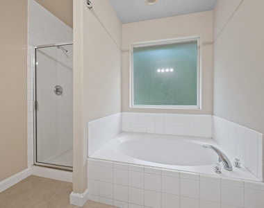 20506 Kenswick Drive - Photo Thumbnail 14