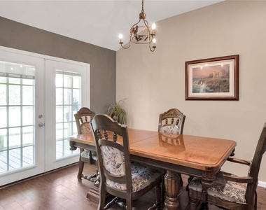 8303 Galler Road - Photo Thumbnail 7