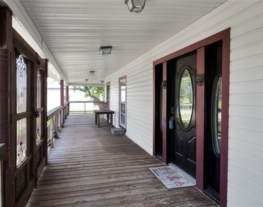 8303 Galler Road - Photo Thumbnail 8