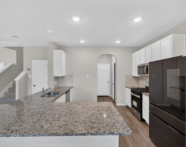 2404 Shellcracker Drive - Photo Thumbnail 6