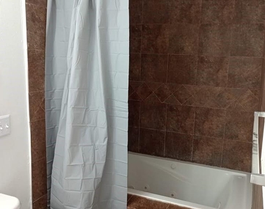 4823 Ridge Harbor Drive - Photo Thumbnail 16
