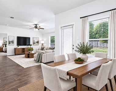 11738 Bari Reef Lane - Photo Thumbnail 4