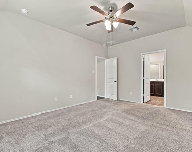 11738 Bari Reef Lane - Photo Thumbnail 13