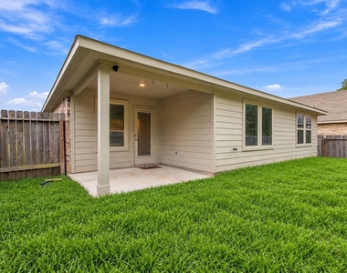 11738 Bari Reef Lane - Photo Thumbnail 2