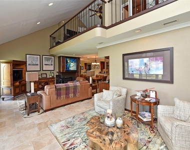 4144 Greystone Way - Photo Thumbnail 12