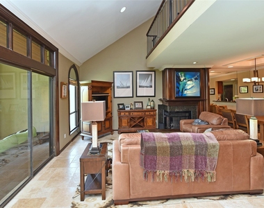 4144 Greystone Way - Photo Thumbnail 13