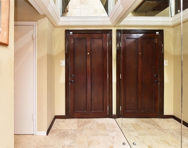 4144 Greystone Way - Photo Thumbnail 5