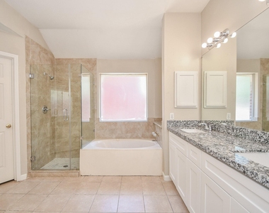 15319 Goodman Street - Photo Thumbnail 18