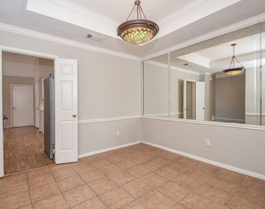 15319 Goodman Street - Photo Thumbnail 5